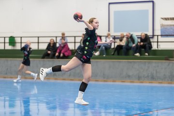 Bild 227 - wBJ TSV Ellerbek - TSV Uetersen : Ergebnis: 15:10